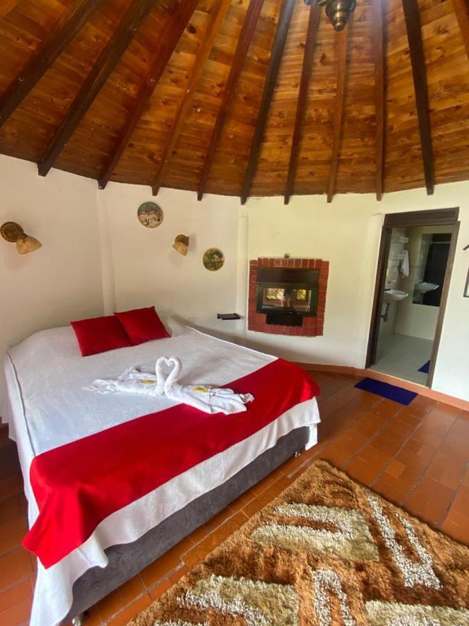 Hotel Campestre La Loma Curití Eksteriør billede