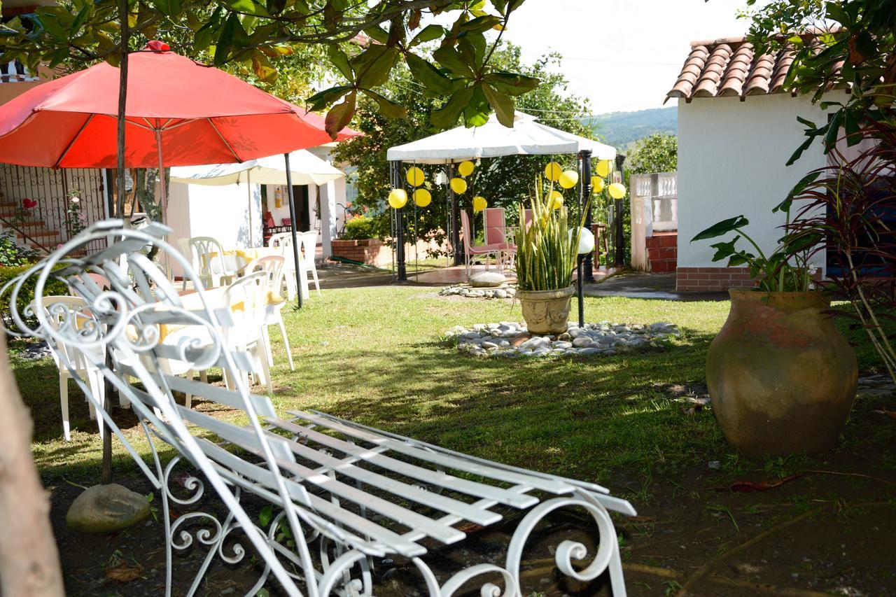 Hotel Campestre La Loma Curití Eksteriør billede